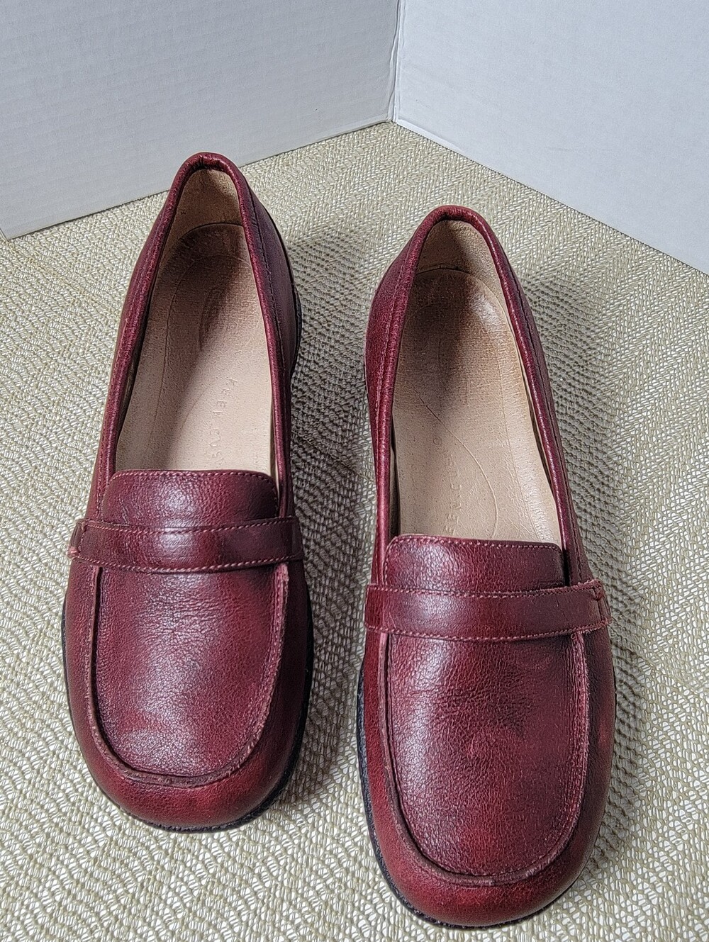 Women's KEEN Clifton Leather Upper
